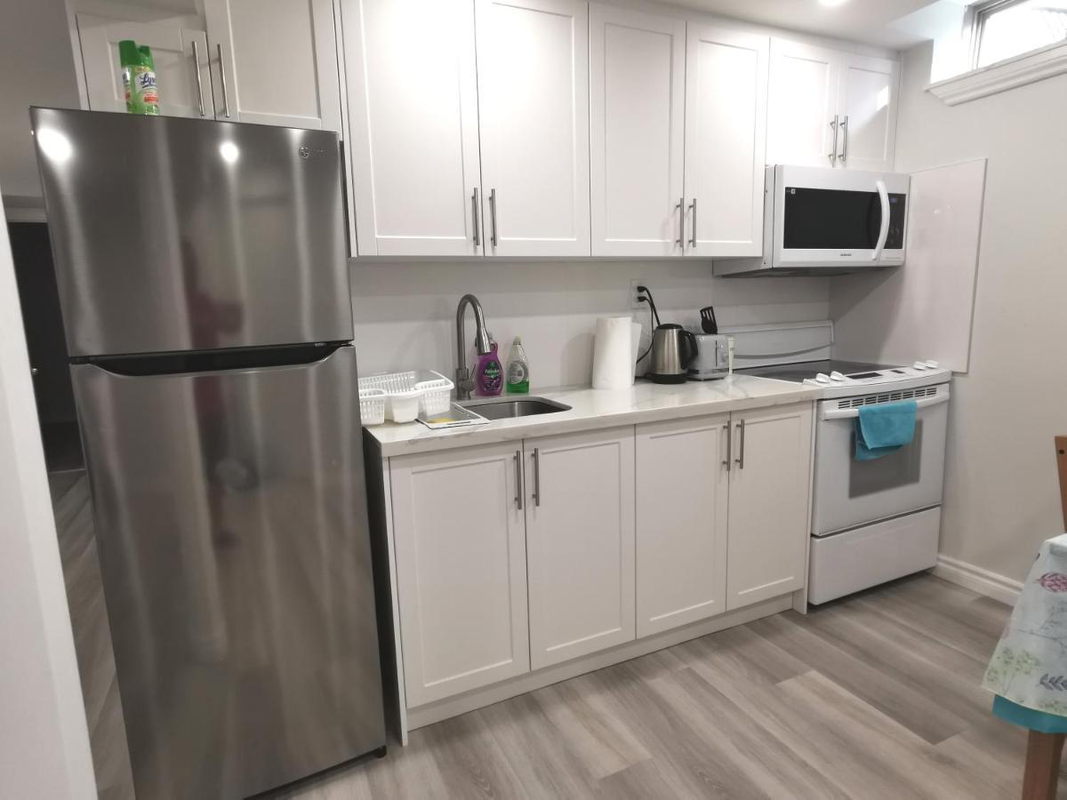 Perfect Location Comfort Private House Lower Level 2 Bedroom Unit ميسيسوجا المظهر الخارجي الصورة