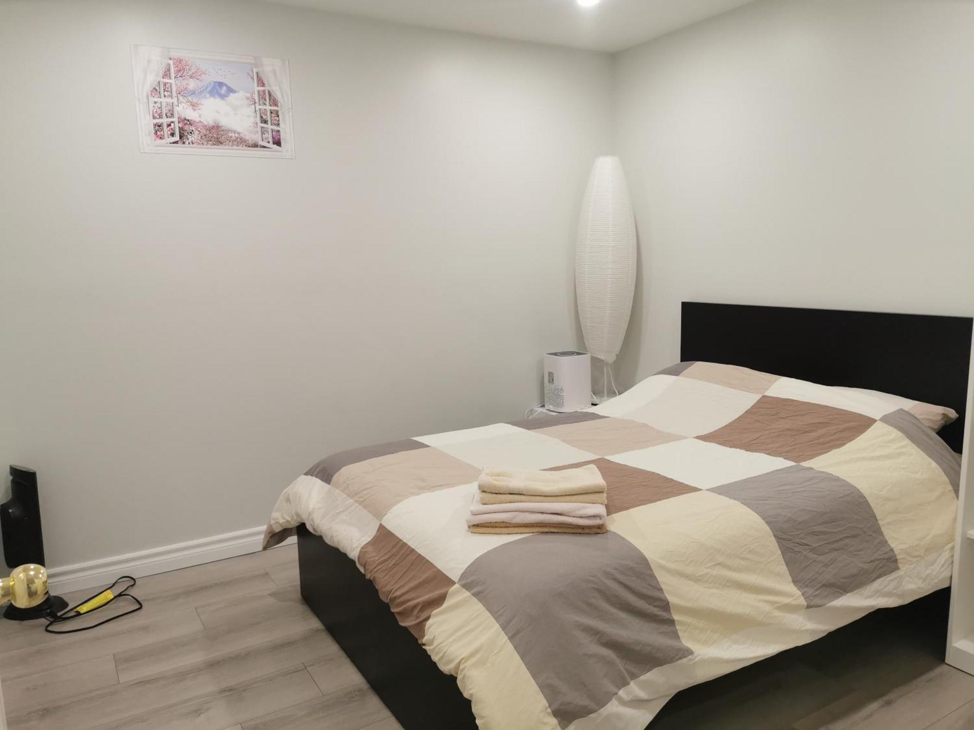 Perfect Location Comfort Private House Lower Level 2 Bedroom Unit ميسيسوجا المظهر الخارجي الصورة
