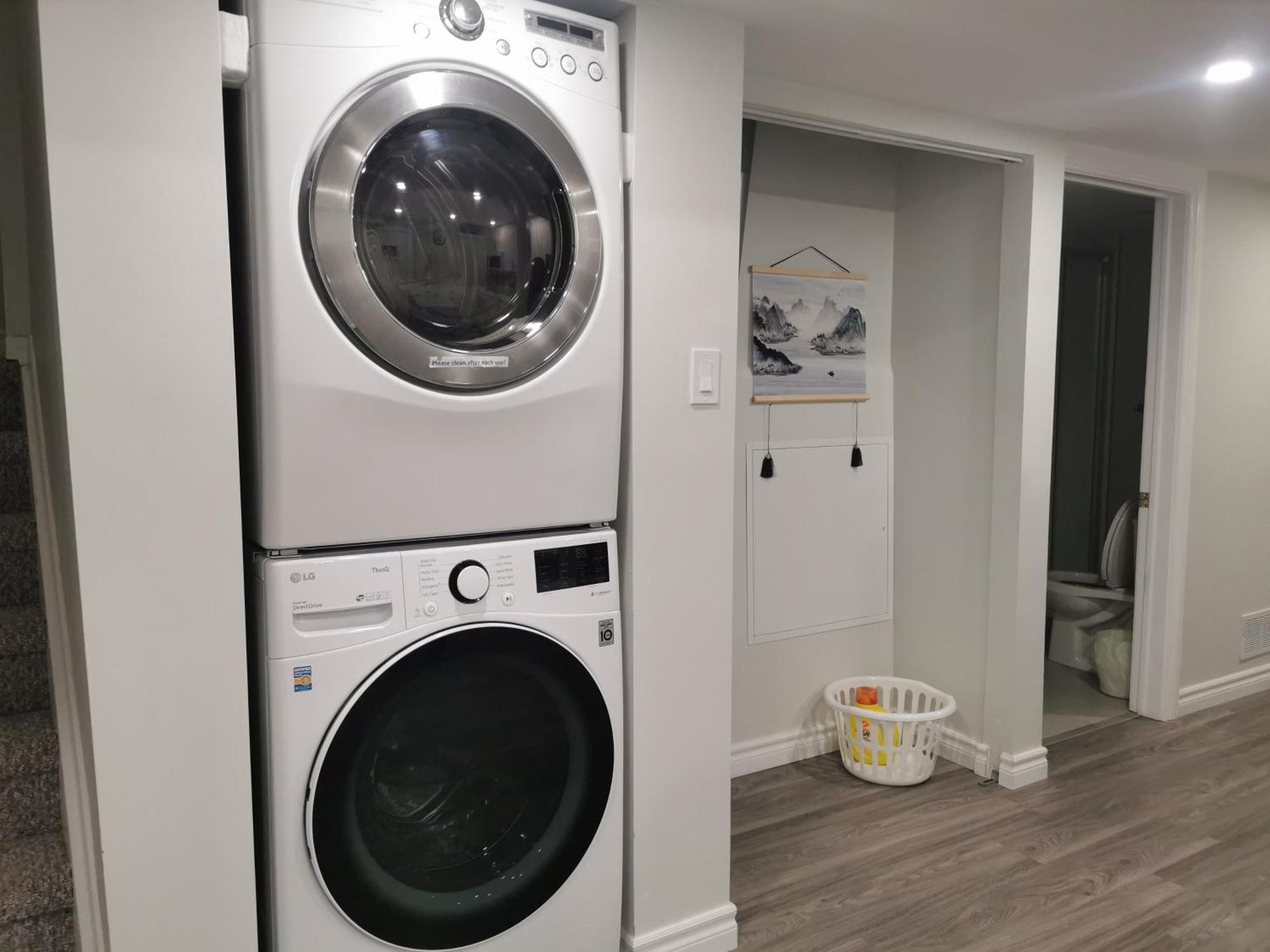 Perfect Location Comfort Private House Lower Level 2 Bedroom Unit ميسيسوجا المظهر الخارجي الصورة